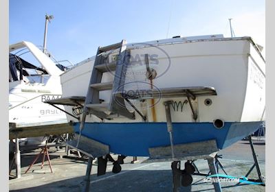 Chris Craft Commander 27 Motorboten 1968, met Perkins 4236M motor, France