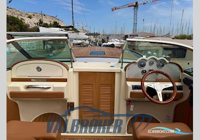 Chris Craft Corsair 27 Motorboten 2019, met Mercruiser 8.2 Li motor, France