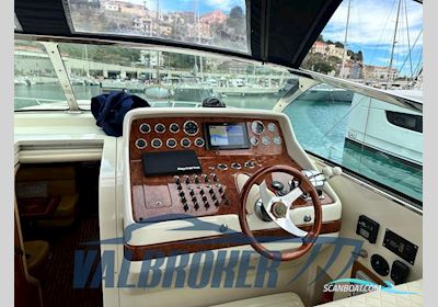 Colombo Cambridge 44 Motorboten 2001, met Cummins 6 Cta 8.3 M3 motor, France