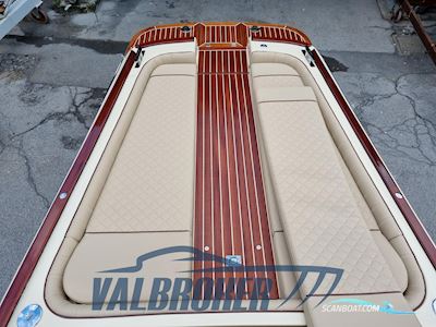 Comitti Wooden Boats Venezia 25 Classic Mahogany Motorboten 2023, met Mercruiser 6,2 L / V8 motor, Italië