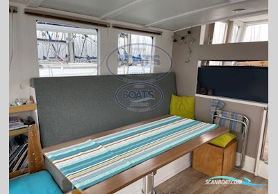 Construction Amateur Trawler Coaster 32 Motorboten 2014, met Midif 3150 motor, France