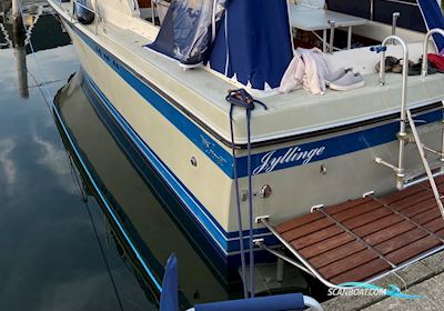 Coronet 31 Seafarer Motorboten 1977, met Volvo Penta B20/AQ130 motor, Denemarken
