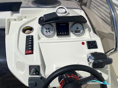 Cranchi 30 Endurance Motorboten 2014, met Volvo Penta motor, The Netherlands