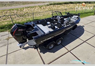 Crestliner Sportfish 2050 Motorboten 2021, met  Mercury motor, The Netherlands