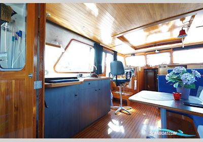 Crown Kruiser 11.90 OK Motorboten 2002, met Yanmar motor, The Netherlands
