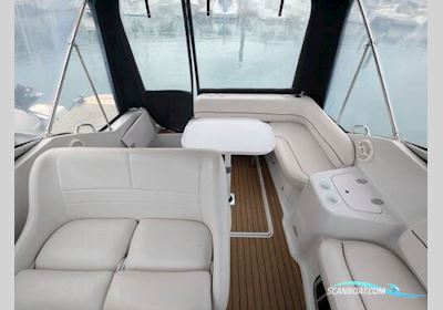 Crownline 242 Motorboten 2000, met Mercruiser motor, United Kingdom