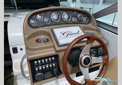 Crownline 280 CR Motorboten 2010, The Netherlands