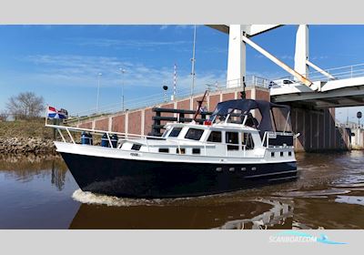 Curtevenne 10.50 AK Cabrio Motorboten 1980, met Volvo motor, The Netherlands