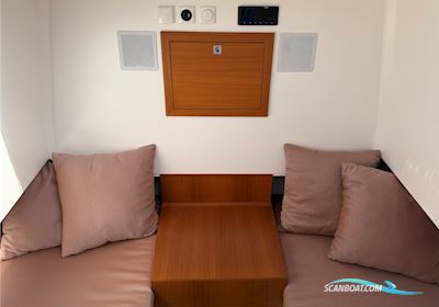 Delta T 26 Motorboten 2020, met Evinrude E-tec G2 300 motor, Sweden