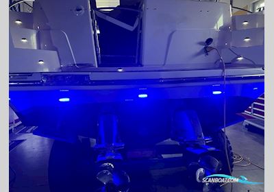 Elan 30 HT Power Motorboten 2014, met Volvo Penta D3-220 motor, Oostenrijk