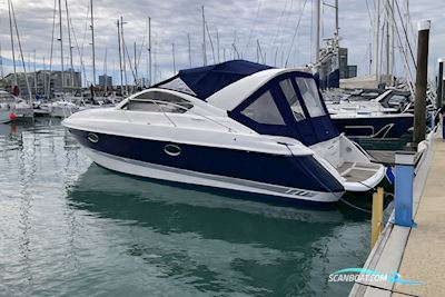 Fairline Targa 34 Motorboten 2004, met Volvo motor, United Kingdom