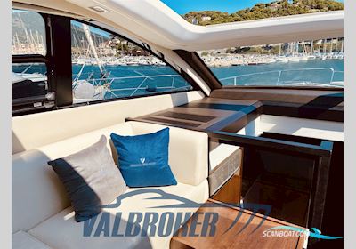 Fairline Targa 48 GT Motorboten 2014, met Volvo Penta D6-435 Ips600 motor, Italië