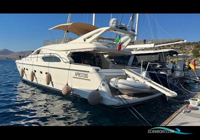 Ferretti 57 Fly Motorboten 1999, met Caterpillar 3208 motor, Italië