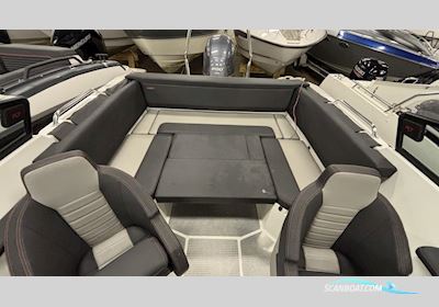 Finnmaster Husky R7 Motorboten 2017, met Yamaha motor, Sweden