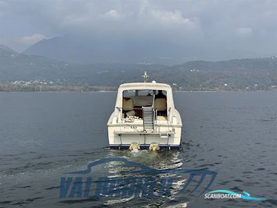 Fjord 32 cabin Motorboten 1973, met Volvo Penta motor, Italië