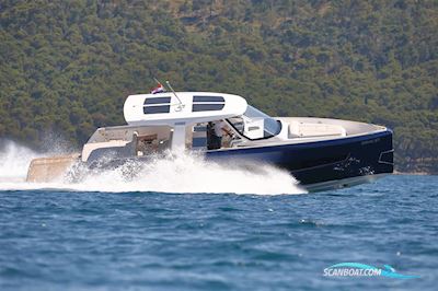 Fjord 41 XL Motorboten 2023, met 2 x Volvo Penta D6 440 motor, Kroatië