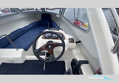 Flipper 515 HT Motorboten 2006, met Mercury motor, Sweden