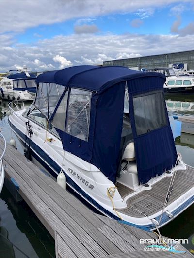 Four Winns 258 Vista Motorboten 2006, met Volvo Penta motor, Duitsland