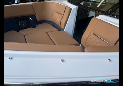 Four Winns H2 Motorboten 2025, met Mercruiser motor, Denemarken