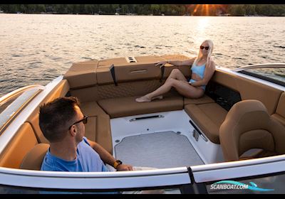 Four Winns H4 Motorboten 2025, met Mercruiser motor, Denemarken