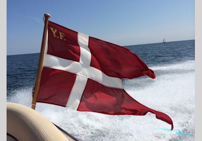 Four Winns V288 – NYHED Motorboten 2008, met Volvo Penta motor, Denemarken