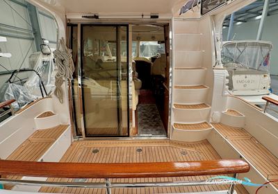Galeon 330 Fly Motorboten 2007, met Volvo d4 225 motor, Duitsland