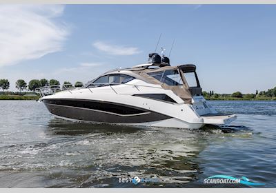 Galeon 385 HTS Motorboten 2011, met Volvo Penta is een toonaangevende fabrikant van maritieme en industriële motoren, bekend om hun betrouwbaarheid, innovatie en krachtige prestaties. motor, The Netherlands