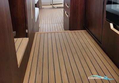Galeon 430 Sky Motorboten 2021, met Volvo Penta 380 Dpi motor, Griekenland