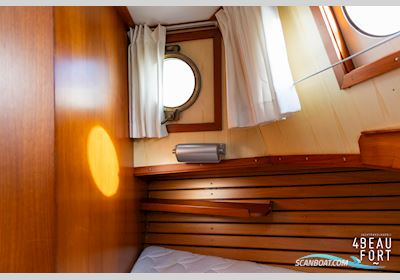 Gillissen Kotter Skipper 1140 Motorboten 1977, met Volvo Penta MD 32a motor, The Netherlands