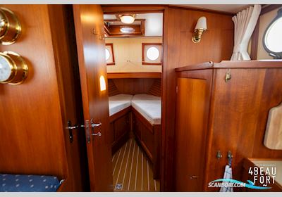 Gillissen Kotter Skipper 1140 Motorboten 1977, met Volvo Penta MD 32a motor, The Netherlands