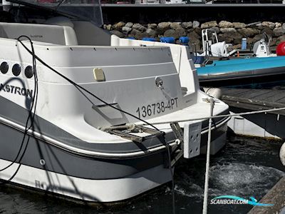 Glastron 249 GT Motorboten 2007, met Volvo Penta 5.0 GXI motor, Portugal