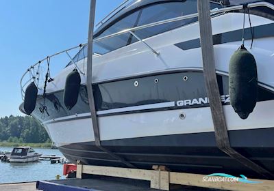 Grandezza 28 OC Motorboten 2017, met Volvo Penta D4 motor, Finland