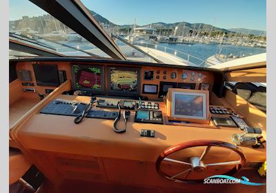 Guy Couach 3300 Fly Motorboten 2007, met MTU motor, France