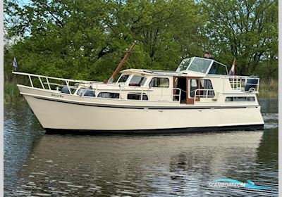 Hoekstra Kruiser 1050 Motorboten 1980, met Nanni motor, The Netherlands