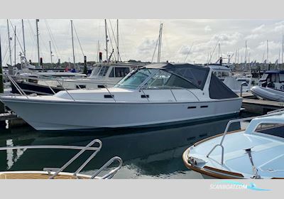 Hunt Yachts Harrier 36 Motorboten 2003, met 2 x Yanmar 8LV370Z  370Hp motor, United Kingdom