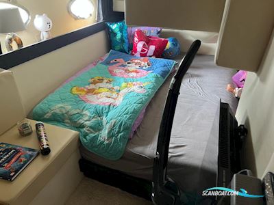 Innovazioni & Progetti „Alena 48“ Motorboten 2009, met Volvo Penta IPS 600 motor, Duitsland