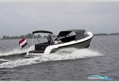 Intender 820 Motorboten 2021, The Netherlands
