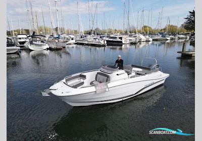 Jeanneau Cap Camarat 7.5 CC Series 3 Motorboten 2026, met Yamaha F300Usb motor, United Kingdom