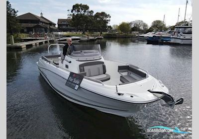 Jeanneau Cap Camarat 7.5 CC Series 3 Motorboten 2026, met Yamaha F300Usb motor, United Kingdom