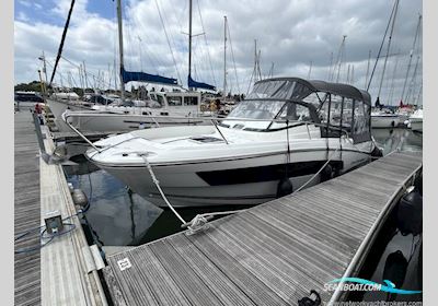 Jeanneau Cap Camarat 7.5WA S3 Motorboten 2023, met Yamaha F300 motor, United Kingdom