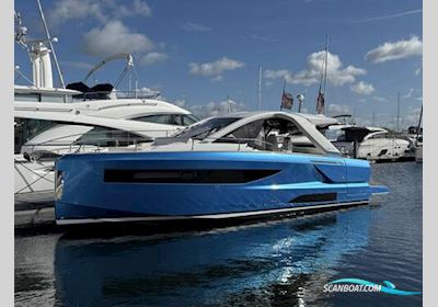 Jeanneau DB37 Motorboten 2024, met Volvo Penta D4-320 motor, United Kingdom