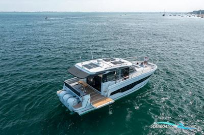 Jeanneau Merry Fisher 1295 Coupe Motorboten 2025, met Yamaha 300SBW motor, United Kingdom