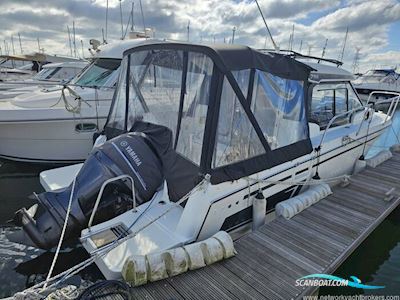 Jeanneau Merry Fisher 795 S2 Motorboten 2021, met Yamaha F200 motor, United Kingdom
