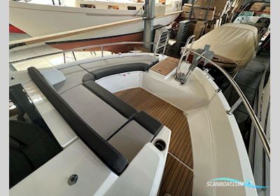 Jeanneau Merry Fisher 895 Marlin Sport Motorboten 2021, met Suzuki Twin 175 motor, The Netherlands