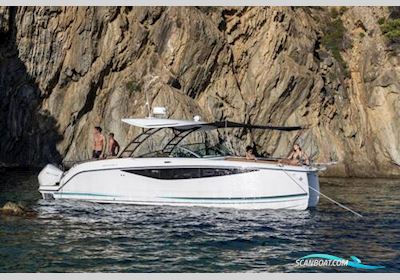 Jeanneau TH33 Motorboten 2026, met Yamaha F300 Xsb2 motor, United Kingdom