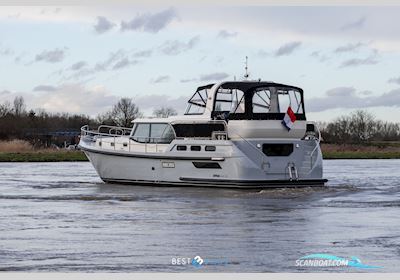 Jetten 44 AC-RS Motorboten 2015, met Vetus Deutz is Een Samenwerking Tussen Het Nederlandse Vetus en Het Duitse Deutz, Waarbij Deutz-Motoren Zorgen Voor Betrouwbare, Efficiënte en Duurza motor, The Netherlands