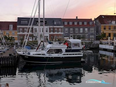 Keser Hollandia 1100 Fly Motorboten 1990, met Volvo Penta
motor, Denemarken
