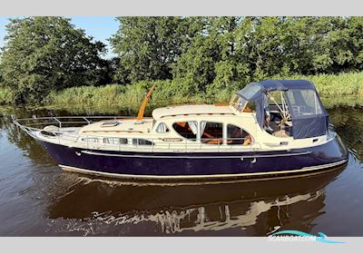 Klassiek Rondspant Motoryacht 1280 Motorboten 1948, met Sole motor, The Netherlands