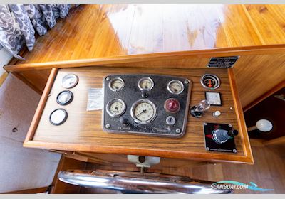 Kok Grundel 1050 Motorboten 1975, met Ford motor, The Netherlands
