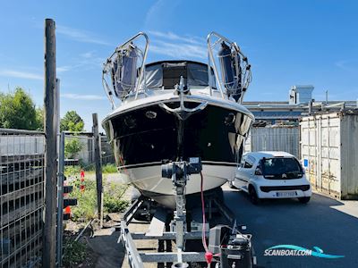 Larson Cabrio 777 Motorboten 2011, met Mercury Mercruiser 5.0 Mpi motor, Denemarken